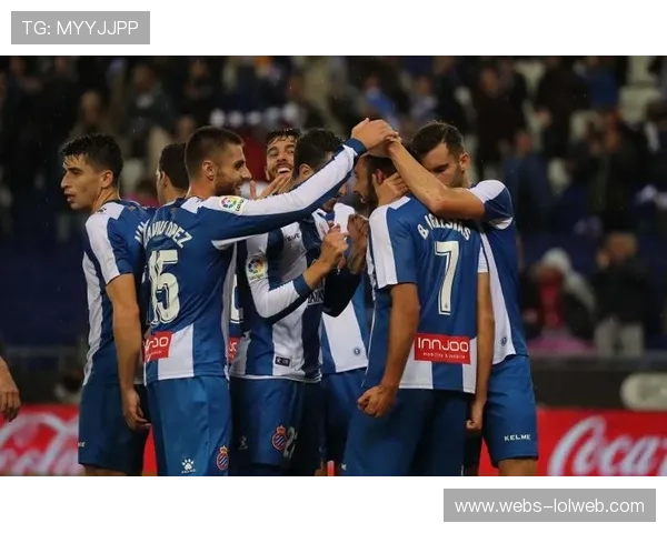 十九年魔咒：西班牙人主场对阵巴萨的历史压力